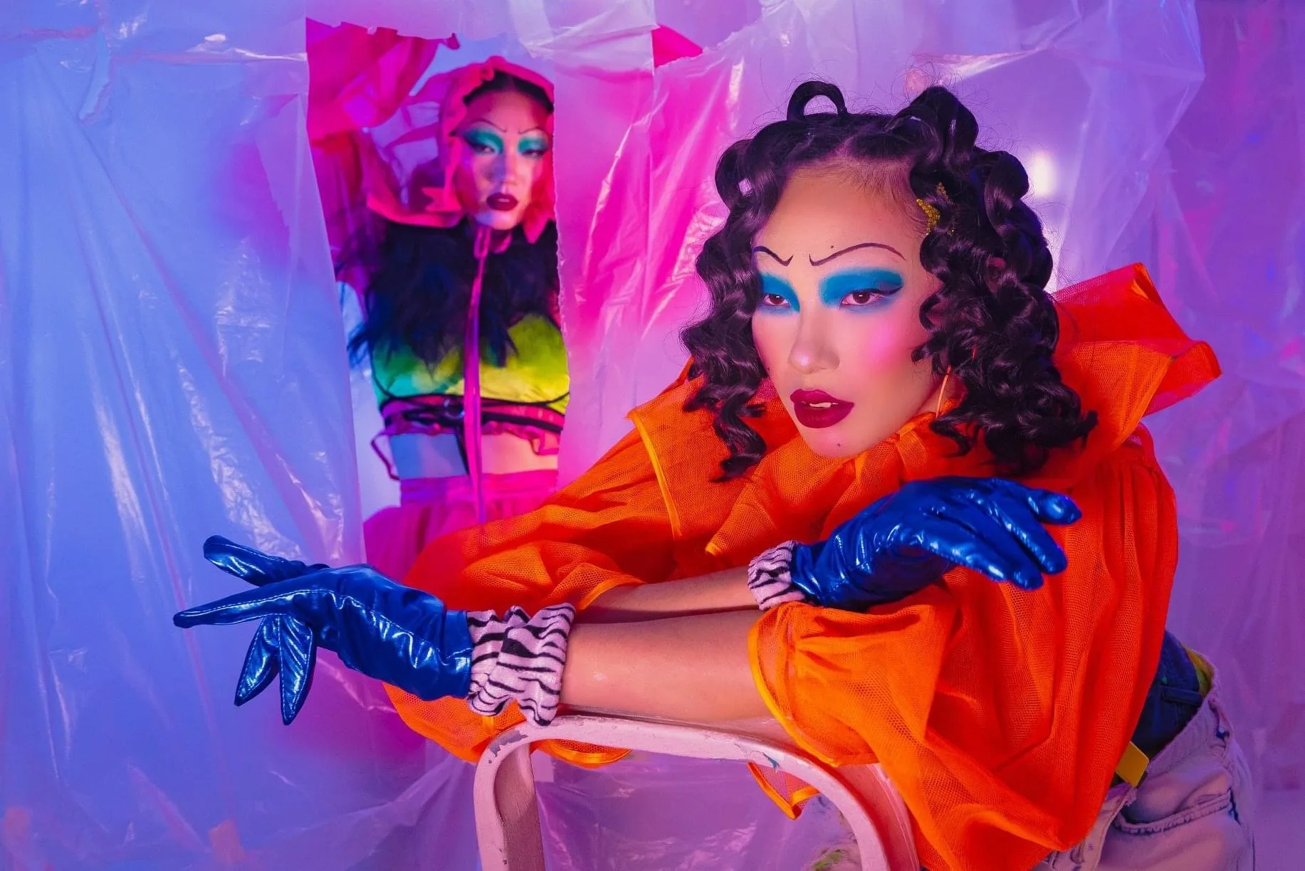 ENTERTAIN US by The Visual Club